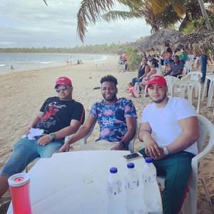 Meet your Posher, Juan antonio